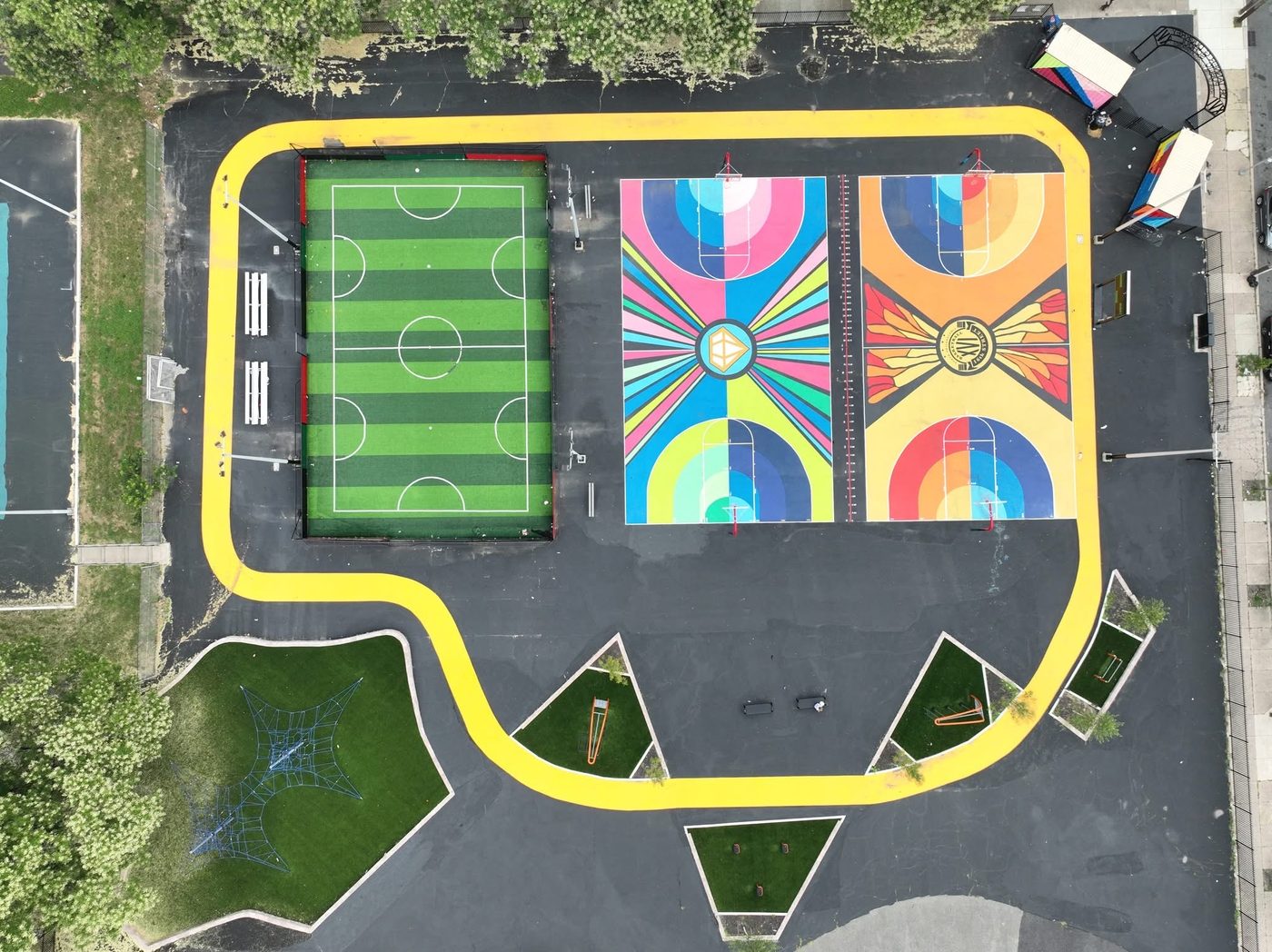16th Street Courts & Playground